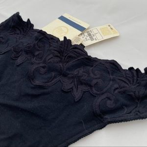 NWT La Perla Embroidered Lace Cotton Thong - Navy